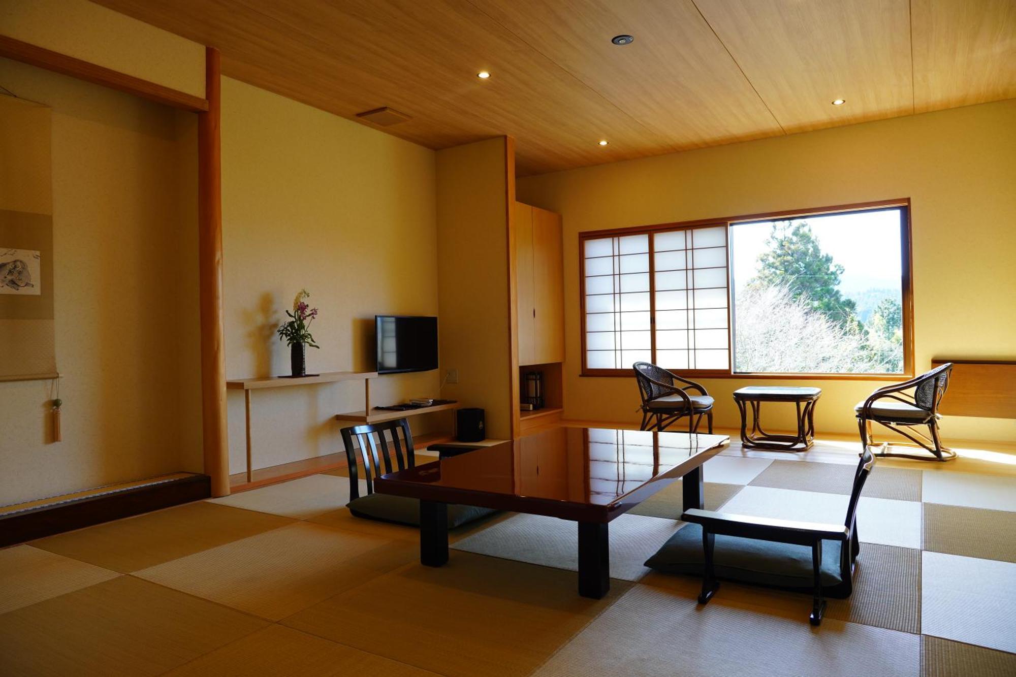 Yoshimatsu Hotel Хаконе Екстериор снимка